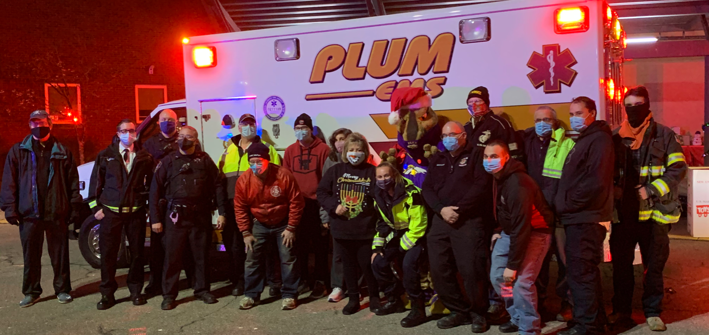 Plum Borough School District has been a longtime supporter of the “Toys for Tots” Stuff-A-Bus program, an initiative for underprivileged children in the community. This year, the District and Plum Emergency Medical Services (EMS) worked together to reach 