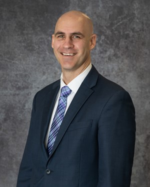 Dr. Adam Szarmach 